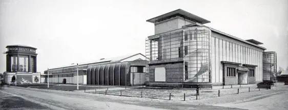 Musterfabrik von Walter Gropius